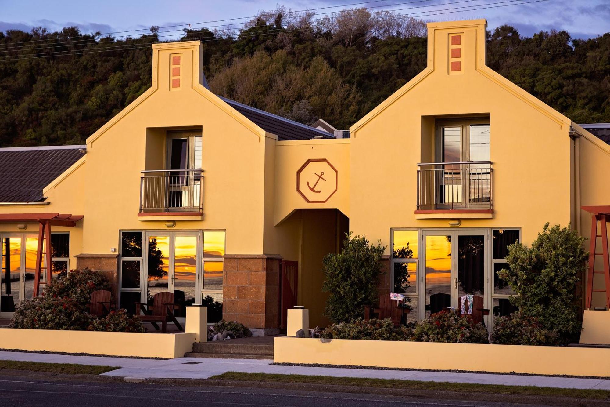 The Anchor Inn Beachfront Motel Kaikoura Eksteriør billede